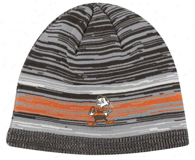 Cleveland Browns Throwback Knit Hat: Vintage Classic Uncuffed Knit Hat