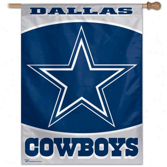 Dallas Cowboys Vertical Flag: 27x37 Banner