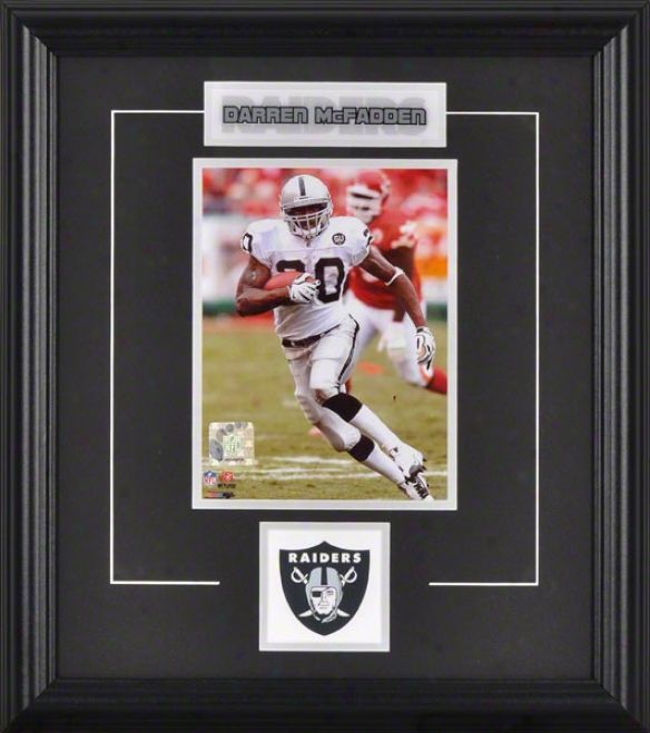 Darren Mcfadden Framed 6x8 Photograph With Team Logo & Plate