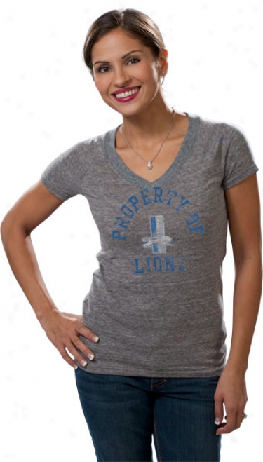 Detroit Lions Women's Tri-blend Arched Tailsweep Too T-shirt