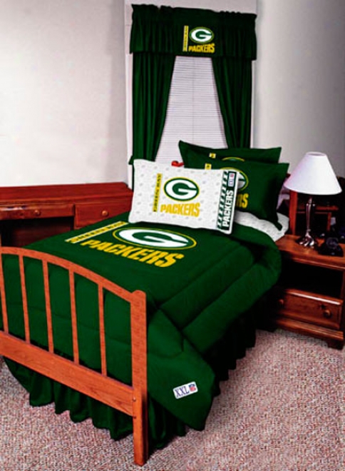 Green Bay Packers Queen Bedskirt