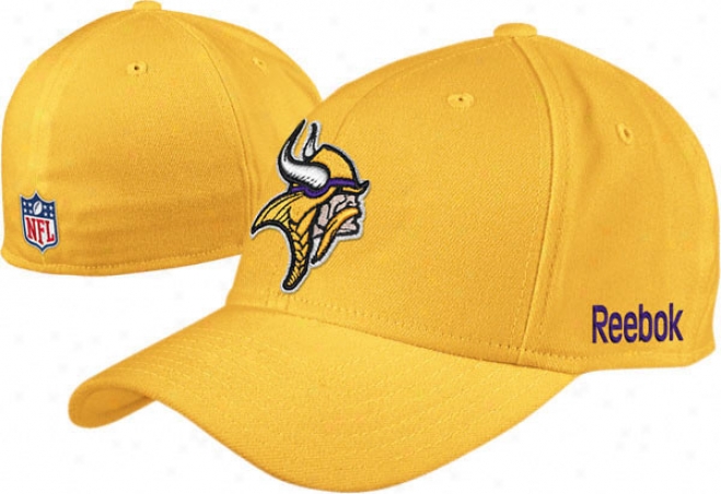 Minnesota Vikings 2010 Gold Flex Sideline Structured Hat