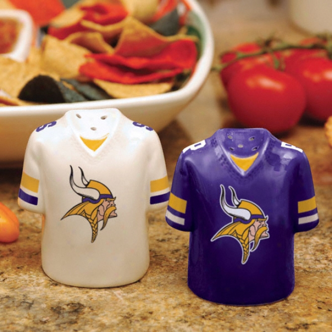 Minnesota Vikings Gameday Salt And Pepper Shakers