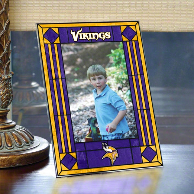 Minnesota Vikings Picture Frame: Vertical Glass Frame