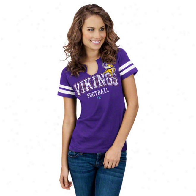 Minnesoa Vikings Women's Go For Two Purple T-shirt