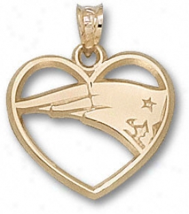 New England Patriots 10k Gold Full Logo Heart Pendant