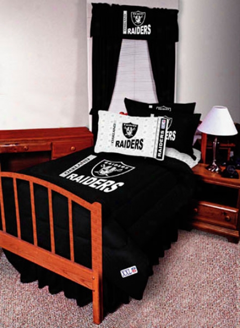 Oakland Raiders Queen Bedskirt