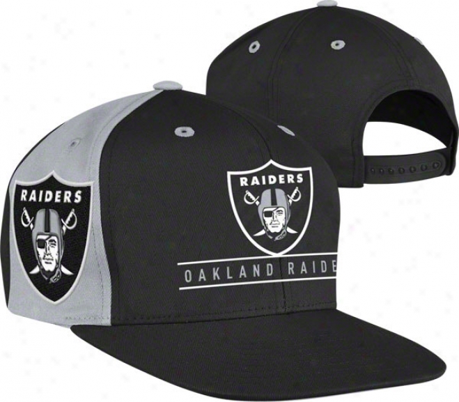 Oakland Raiders The Bar Snapback Adjustable Hat