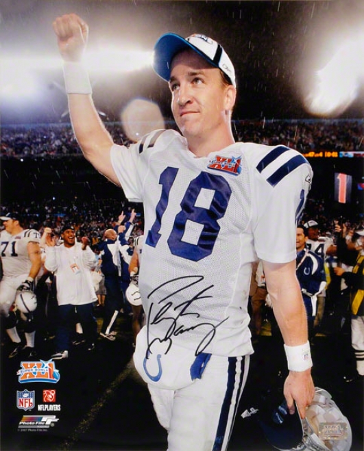 Peyton Manning Indianapolis Colts - Super Bowl Xli Action - Autographed 16x20 Photogarph