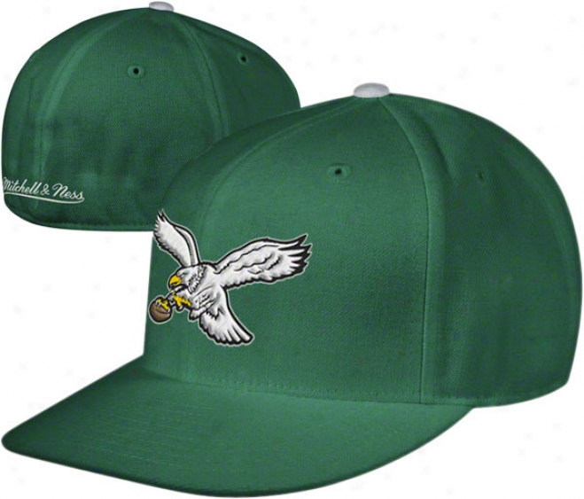 Philadelphia Eagles Mitchell & Ness Throwback Basic Logo Fitted Hat