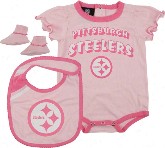 Pittsburgh Steelers Infant Pink Creeper, Bib, And Bootie Set