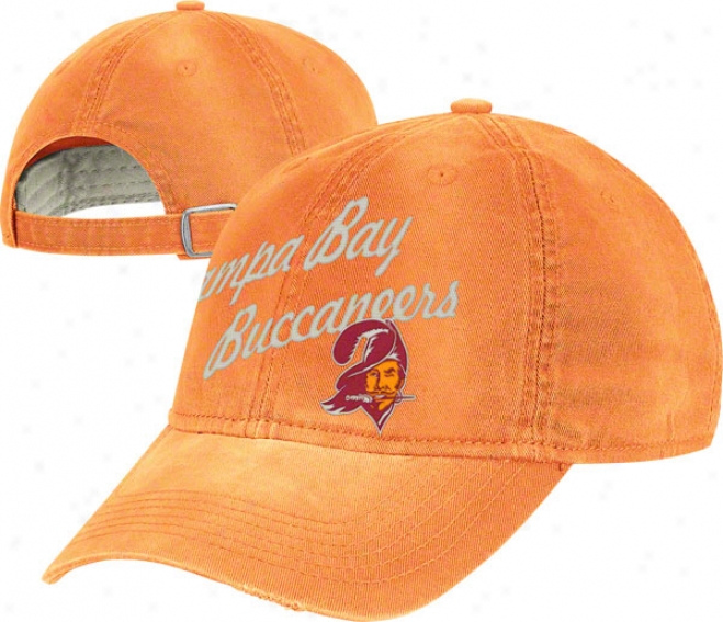 Tampa Bay Buccaneers Vintage Hat: Lifsstyle Slouch Adjustable Hat