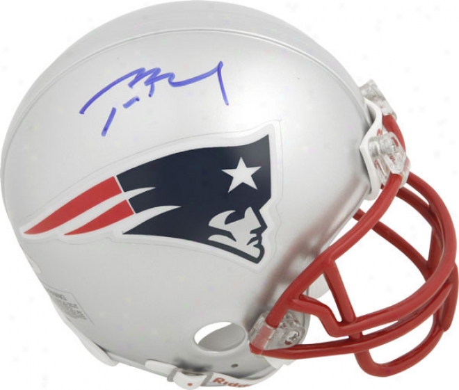 Tom Brady New England Patriots Autographed Riddell Mini Helmet