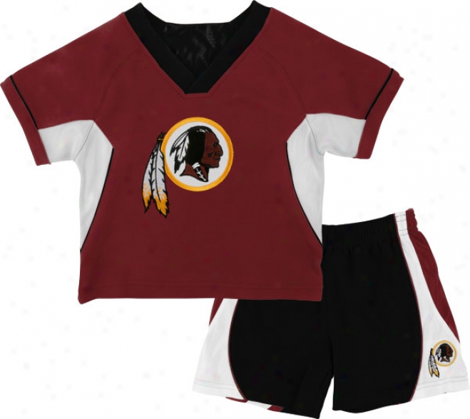 Washington Redskins Kid's 4-7 Raglan Crew Shirt And Shorts Combo Pack