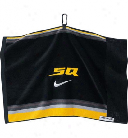 Nike Sq Face/club Jacquard Towel