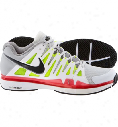 Nike Tennis Mens Zoom Vapor 9 Tour