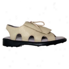 Sandbaggres Womens Kiltie Golf Sandals (bone)