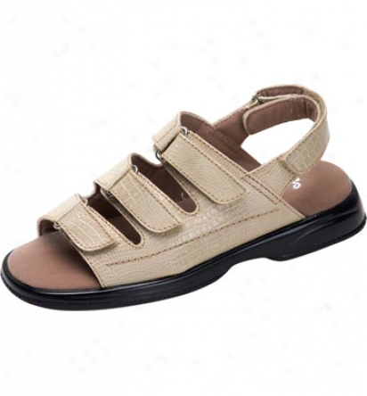 Sandbaggers Womens Lucy Golf Sandals (champagne Lizard)