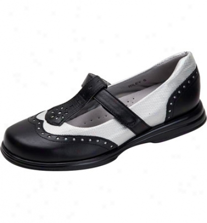 Sandbaggers Womens Riley Golf Shoes (black)